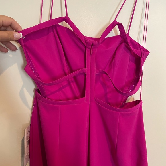 🆕Aidan Mattox caged back fuchsia jumpsuit Sz 4 - Picture 8 of 9